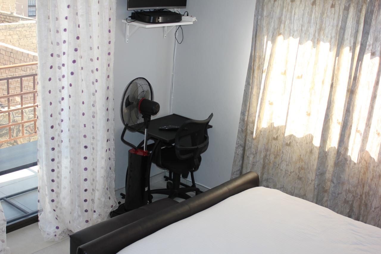 Coco Palm Bed&Breakfast Windhoek Eksteriør bilde